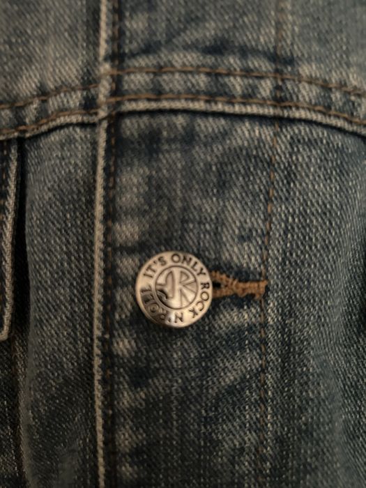 Продам  джинсовий піджак  бренду John Richmond оригінал