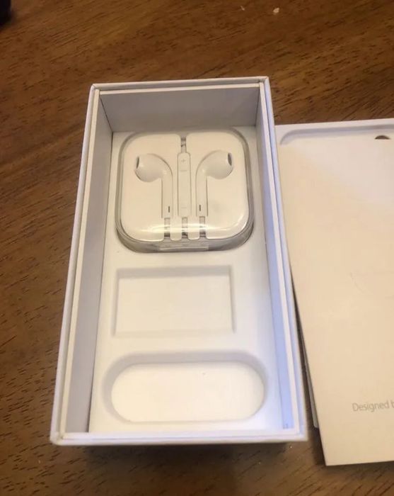 Наушники оригинал от apple. EarPods 3.5 мм