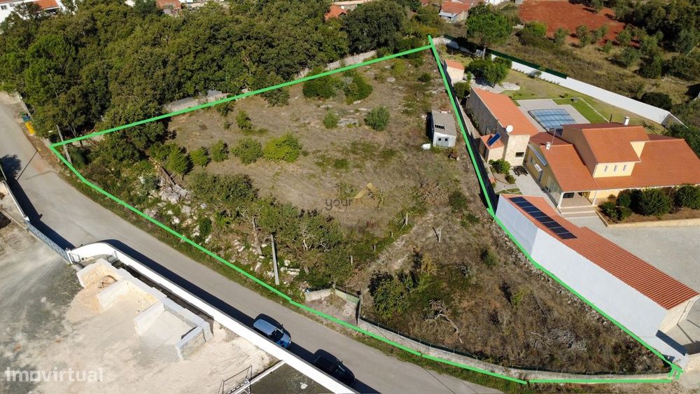 Terreno Rústico em Zona Urbana – Ideal para Projeto de Moradia ou Inve