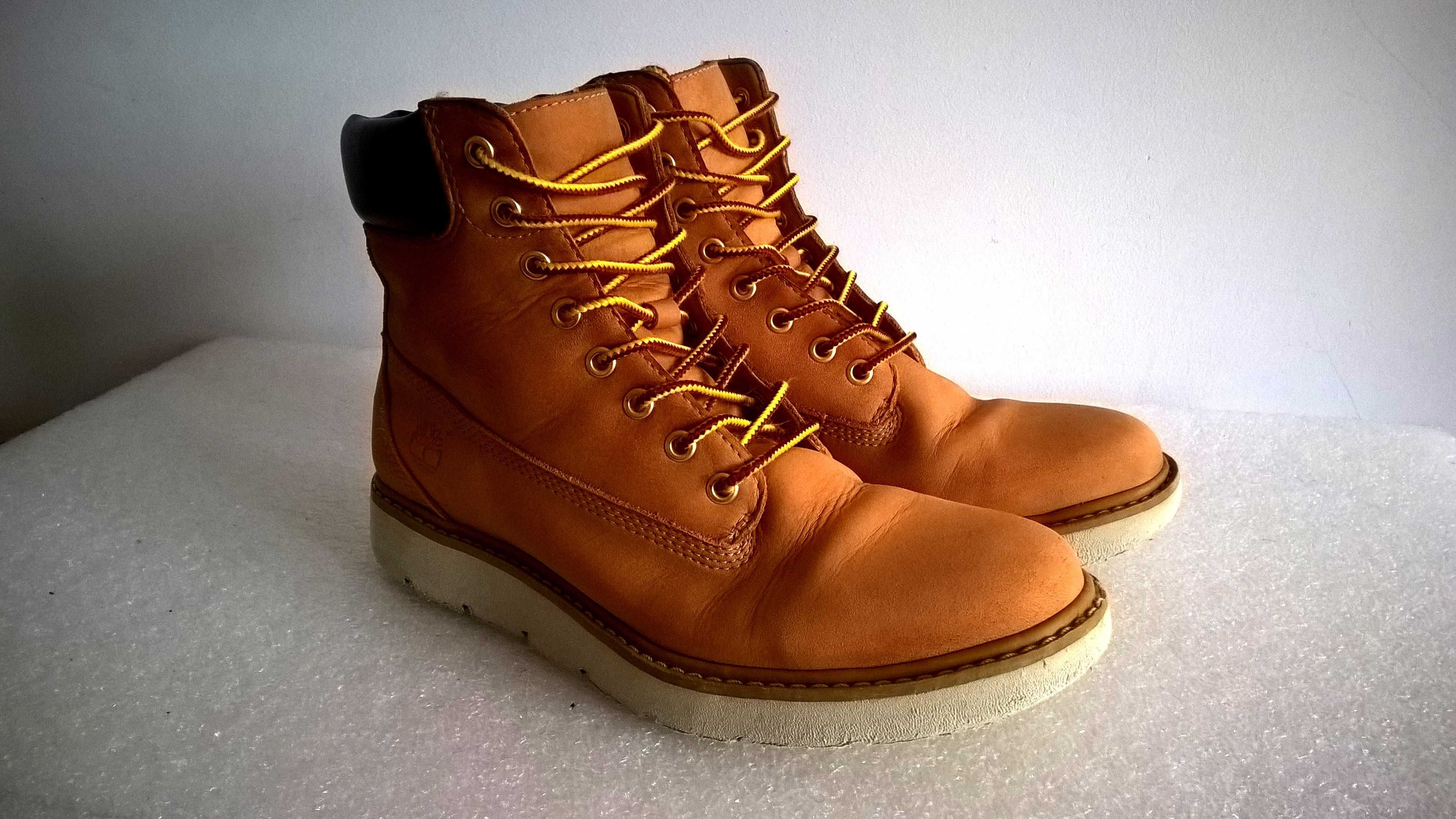 Timberland Model: Lucia Way 6 In Waterproof Boot