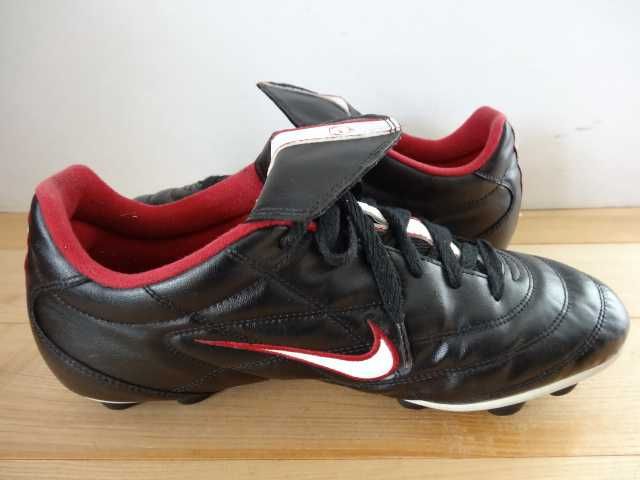 Buty NIKE TIEMPO 750 roz 44,5 Piłkarskie Skóra Korki