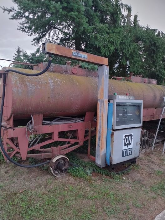 Zbiornik na paliwo dwukomorowy