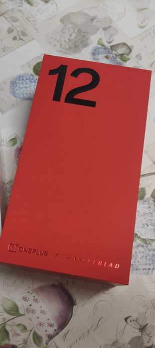 Oneplus 12  512 GB 16 GB Ram