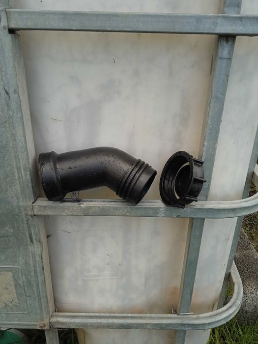 Кран для єврокуба