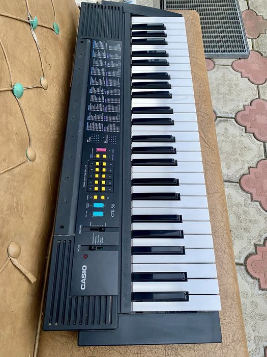 Піаніно Casio CTK-50 Синтезатор електричне піаніно з Німеччини