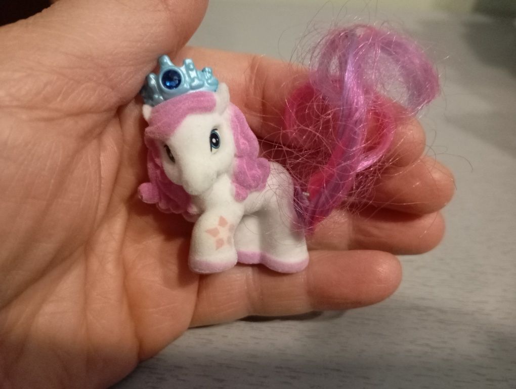 Unicórnios miniaturas