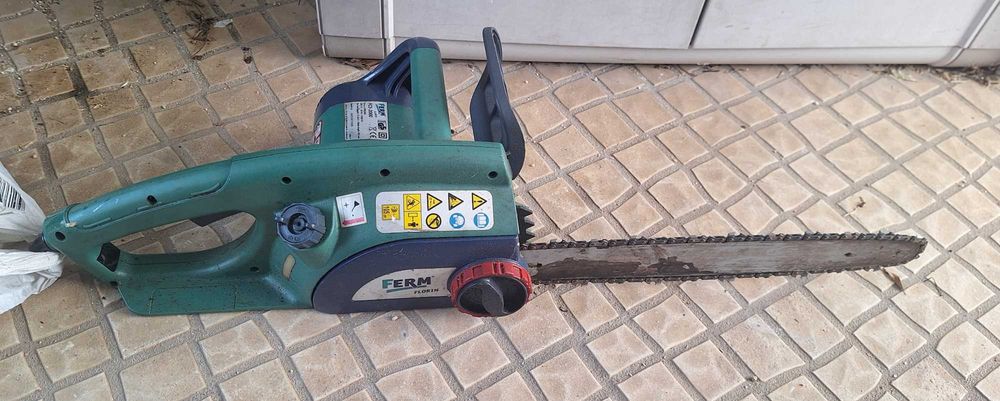 Motoserra electrica com fio