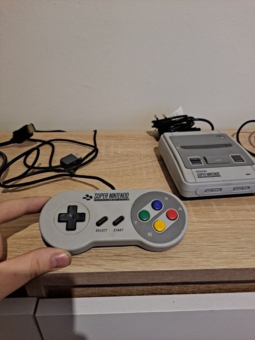 Konsola Nintendo Mini +20 Gier 2Pady