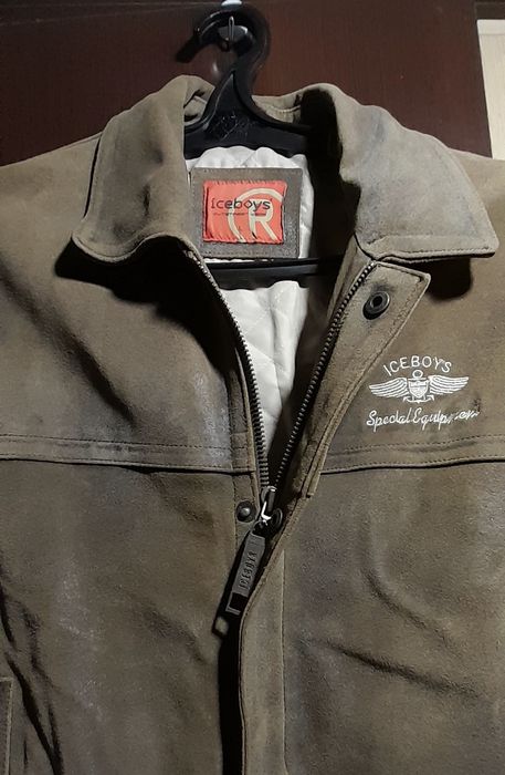 РАСПРОДАЖА.кожаная куртка бомбер,замшевая курточка пилот