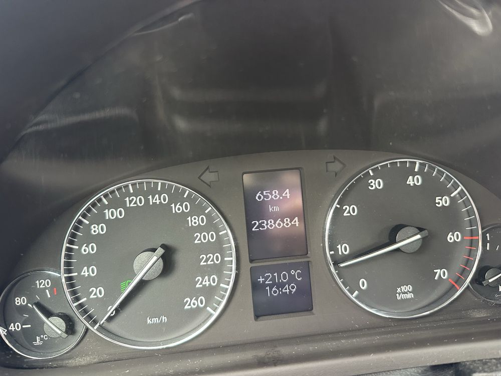 Mercedes w203 c200 kompressor lift