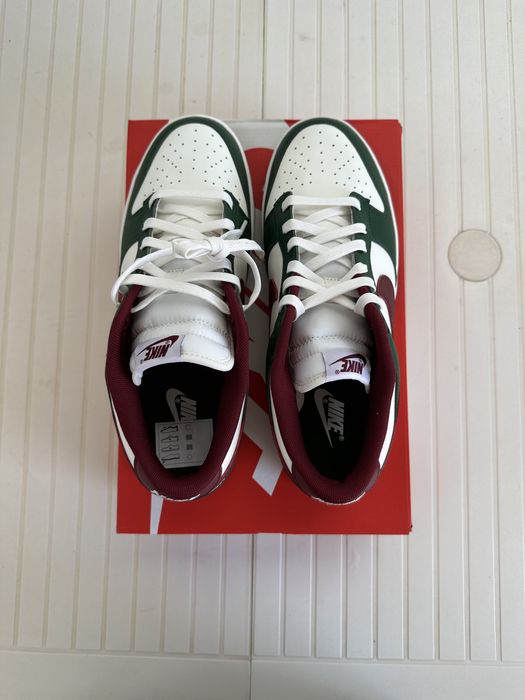 Nike Dunk Low “Gorge Green”