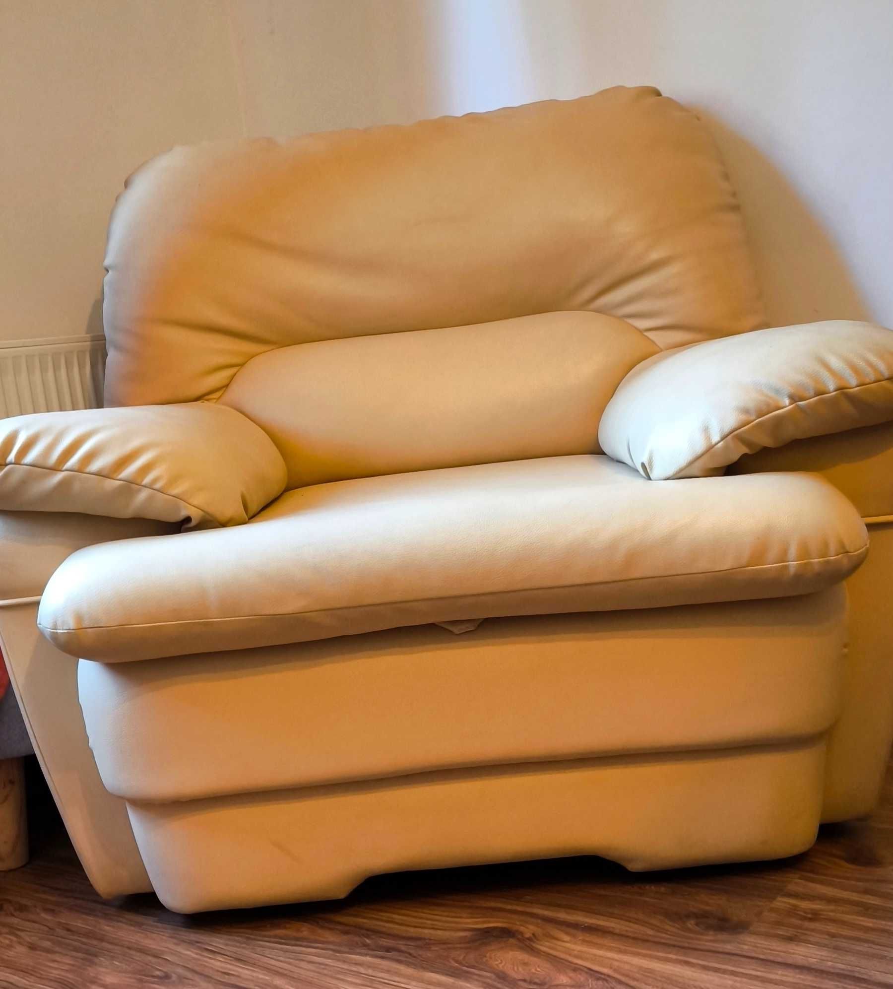 Wygodny zestaw sofa z funkcją spania + 2 fotele