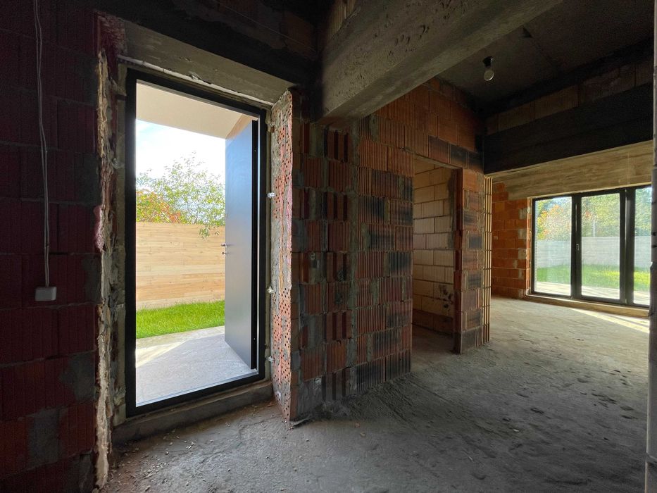 Без комиссии! АКТУАЛЬНО! Продам 2 дома коттеджа по 185 м2 Плюты, Козин