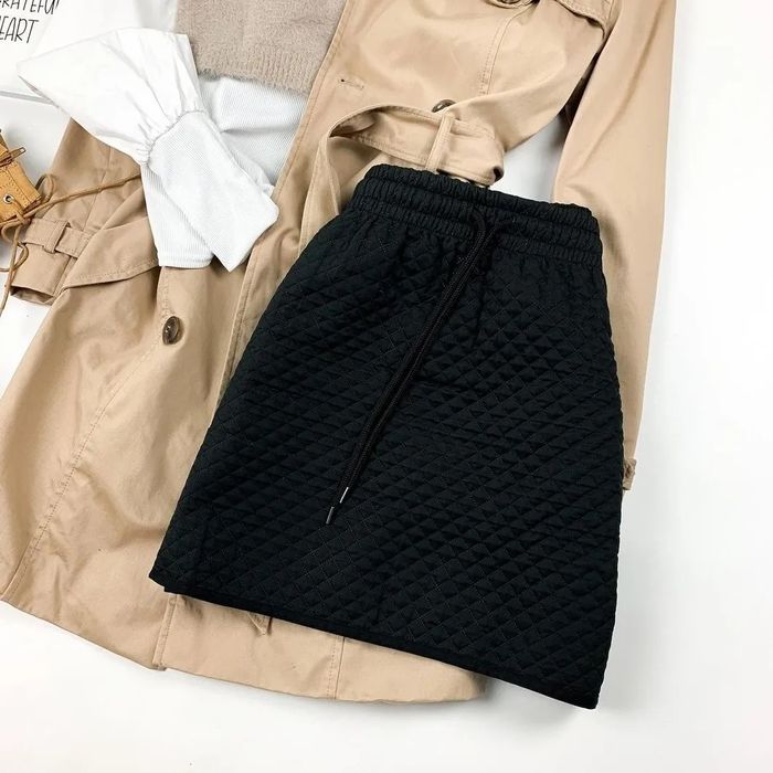 Чёрная юбка, стеганая юбка Benetton, спідниця Benetton