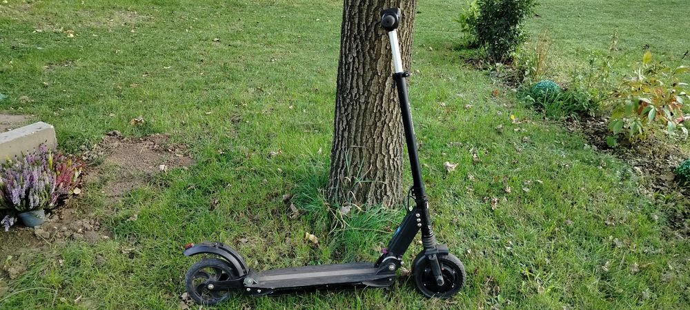 Hulajnoga elektryczna na części