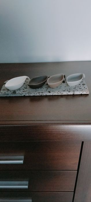 Zestaw miseczek do dipów i przekąsek