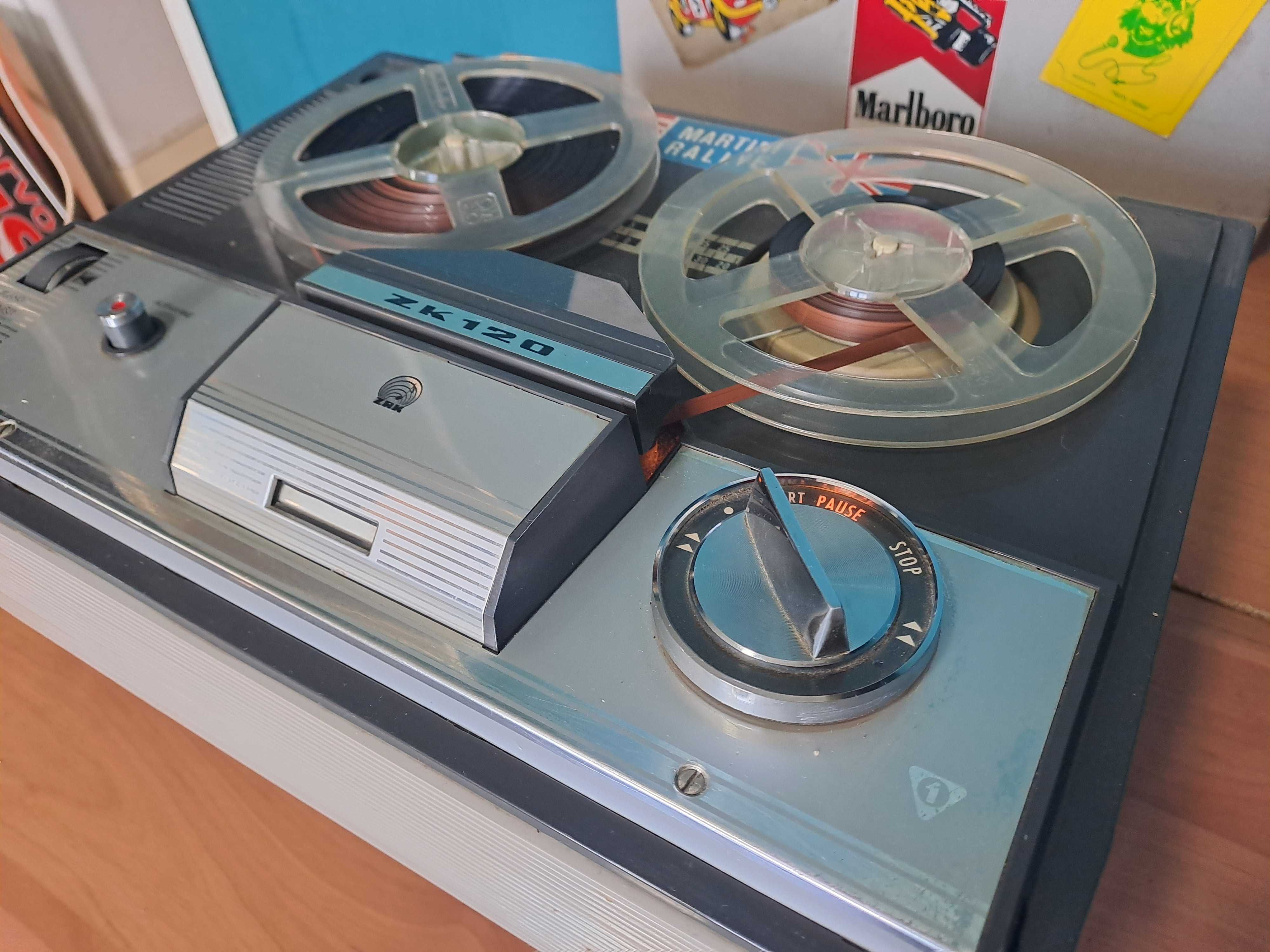 Magnetofon szpulowy UNITRA ZK120 wersja na Niemcy