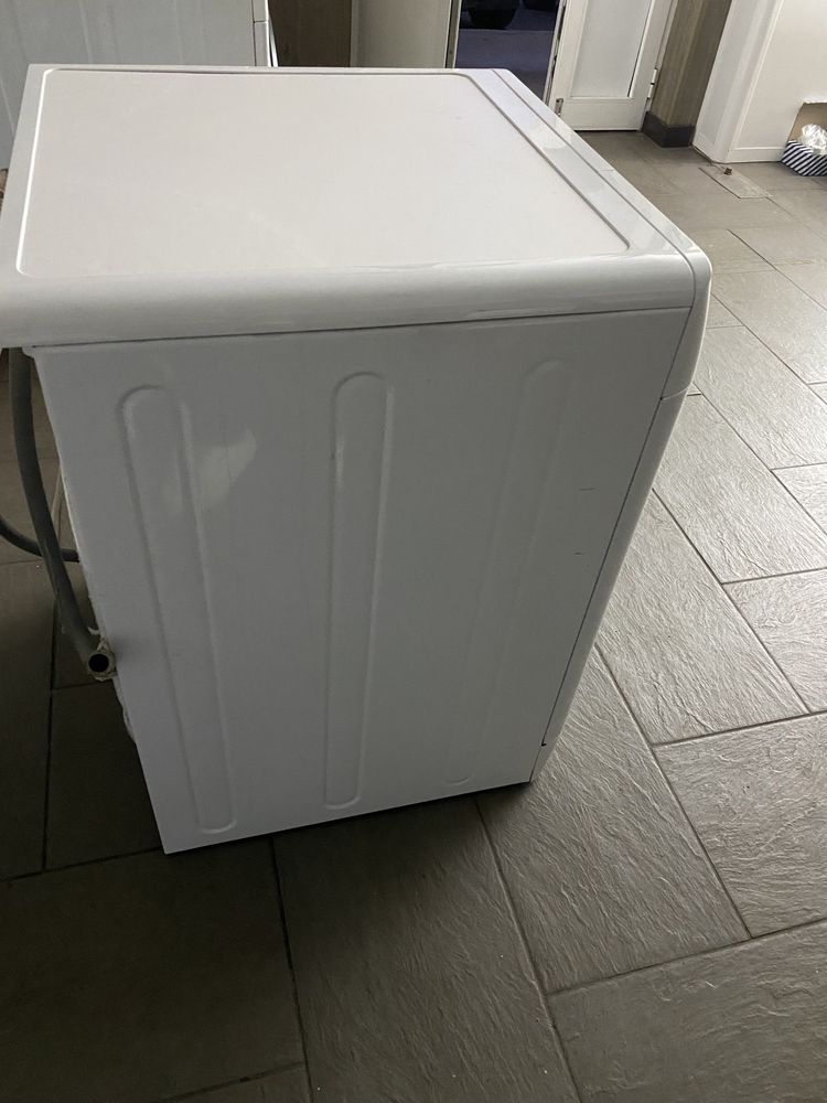 Indesit 8kg impecavel