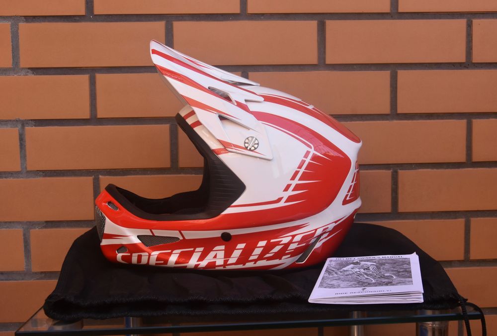 Capacete De Downhill Integral SPECIALIZED DISSIDENT