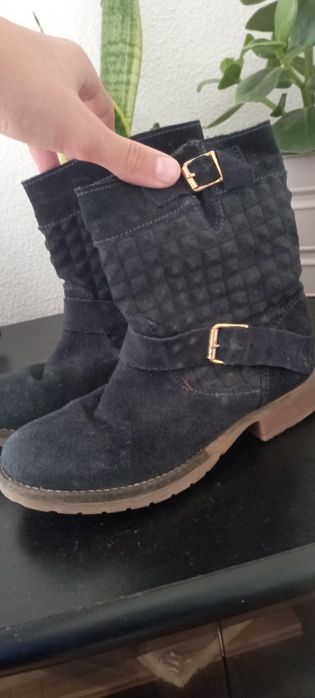 Botas azuis tipo camurça