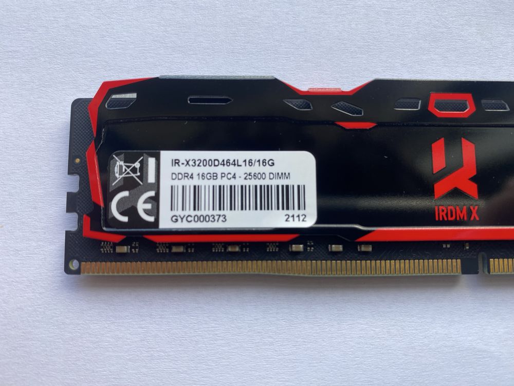Pamięć GoodRam IRDM X, DDR4, 16GB, 3200MT/s, CL16