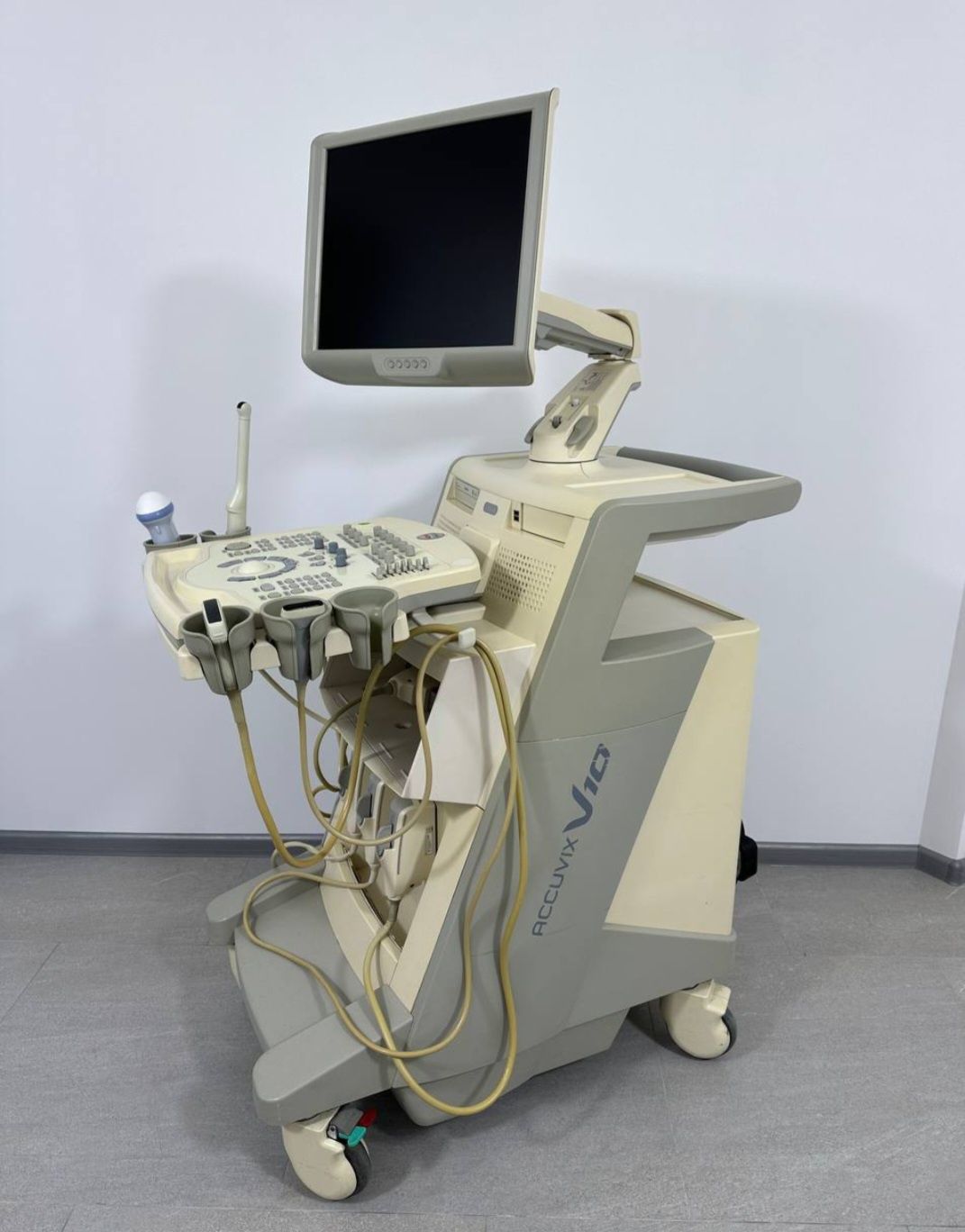 УЗД апарат Accuvix V10