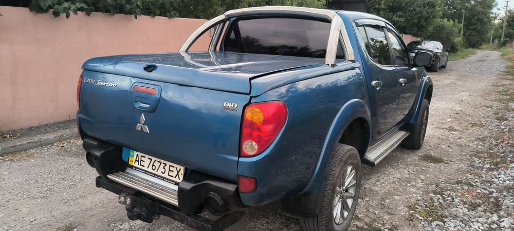 Mitsubishi L200 2008г автомат