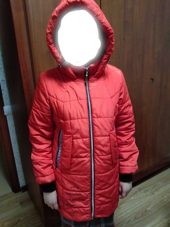 Курточка осенняя для девочки 9-11 лет + бесплатно в подарок худи