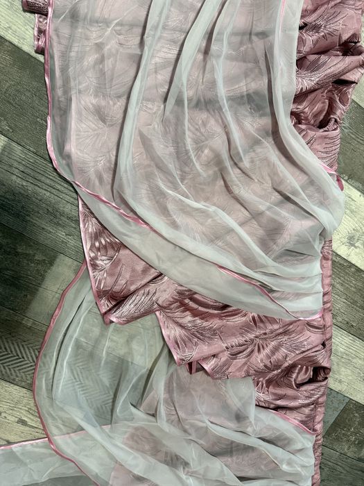 Продам арки на вікно по 4 м