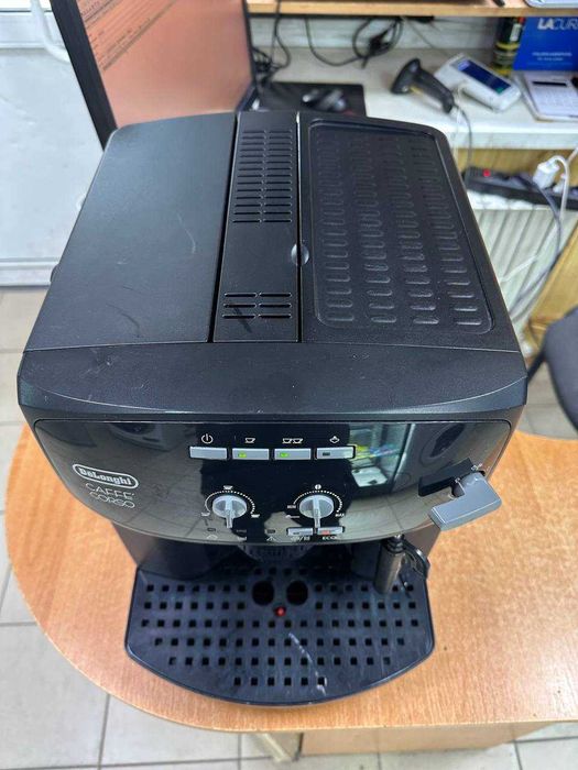 Кавомашина DeLonghi 
ESAM 2600  з Німечинни Б\В