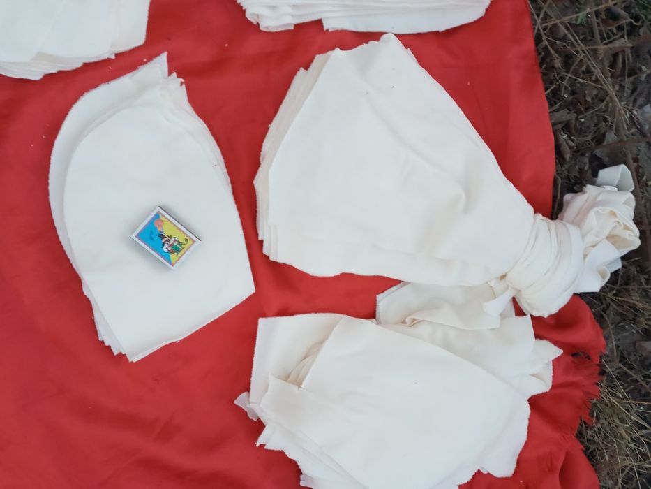 Лоскуты   бифлекса  черные  , велюр