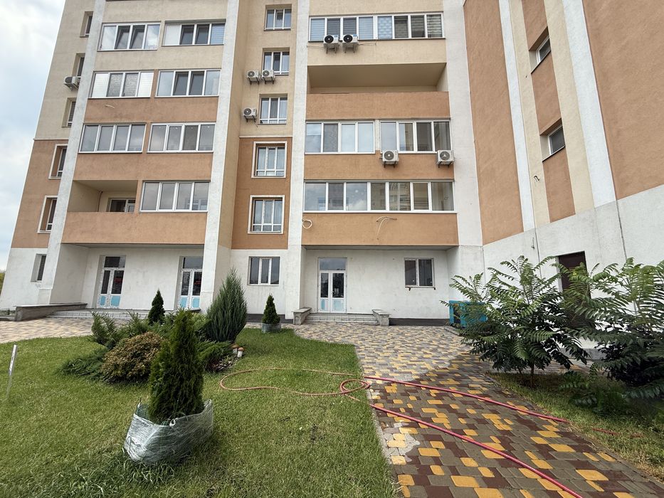 Продаж комерційного приміщення 57м2, ЖК "Софія Київська", 1й поверх!