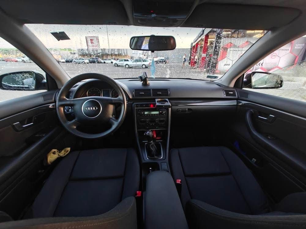 Sprzedam Audi a4 b6 2.0 130km LPG