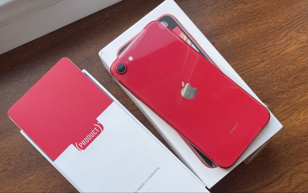 Абсолютно новий iphone se 2020 64 gb