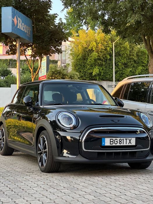 MINI 3 Portas Cooper SE Classic