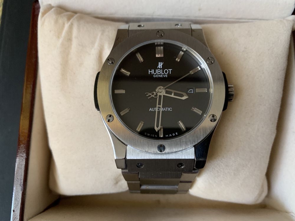 Продам Часи HUBLOT