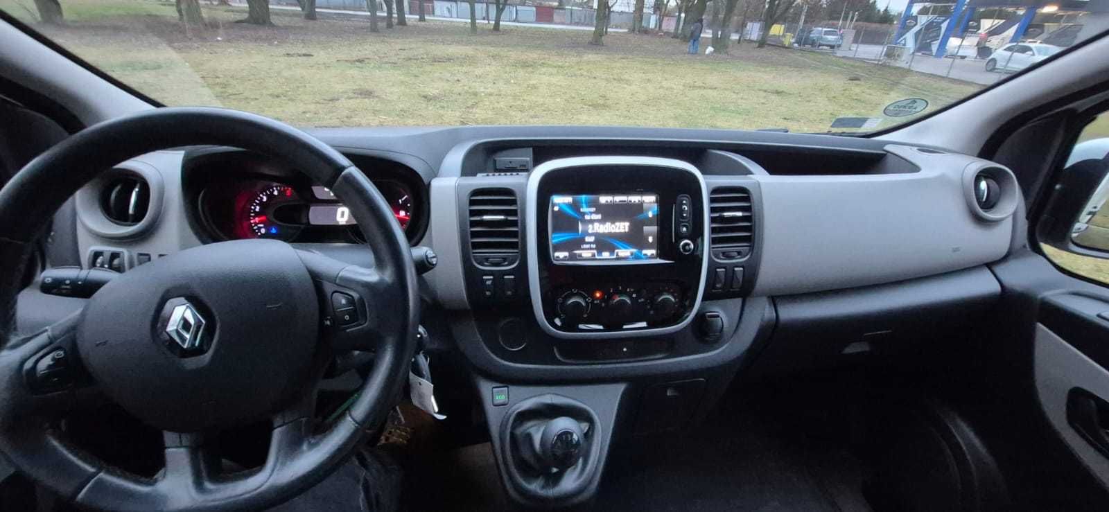 Wynajem busa 9-osobowego Wypożyczalnia busów osobowch/dostawczych