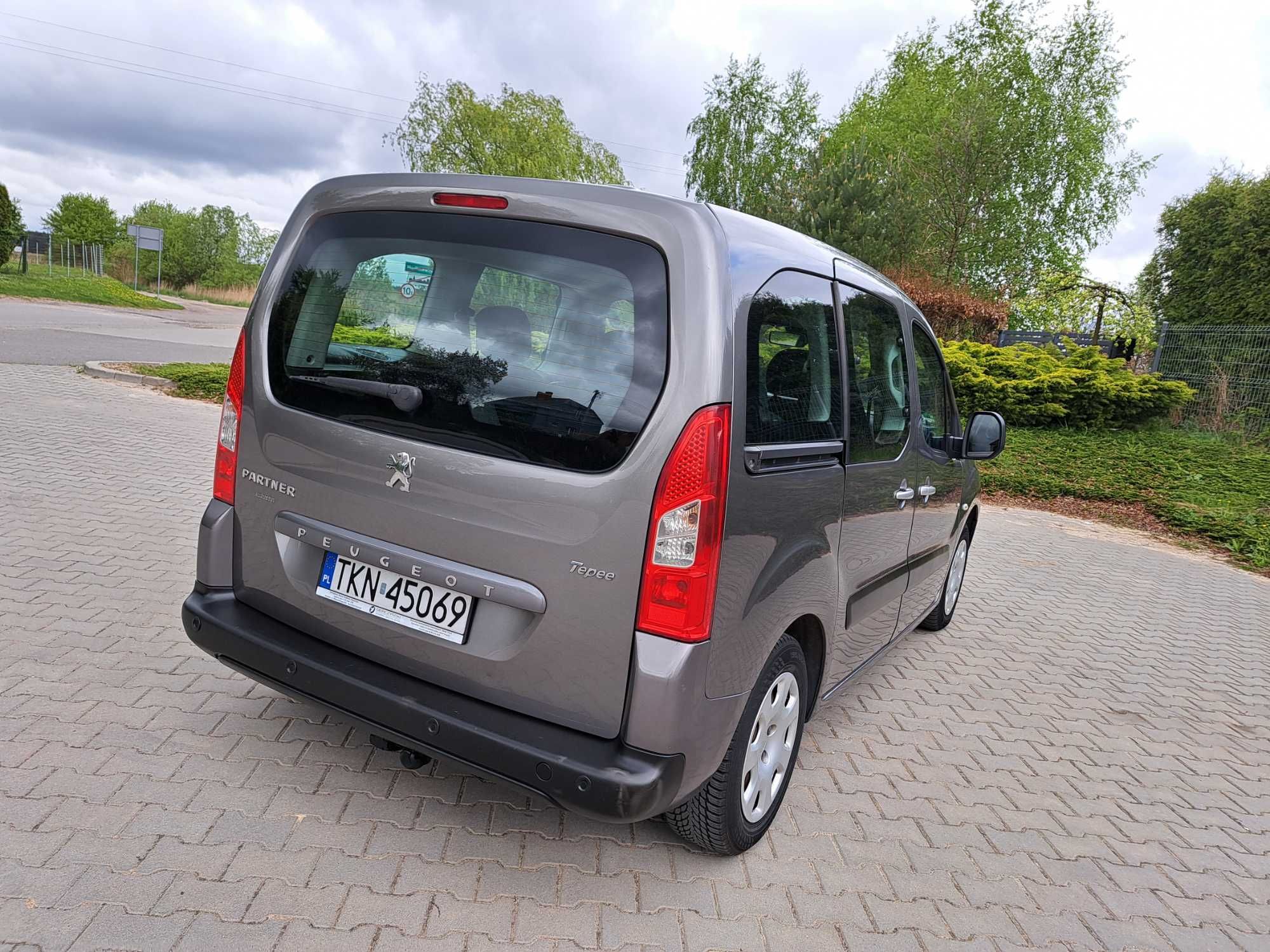 *Piękny Peugeot*1.6 HDi (110kM)*Klima*5-osób*Jeden wł.*Zadbany*Okazja*