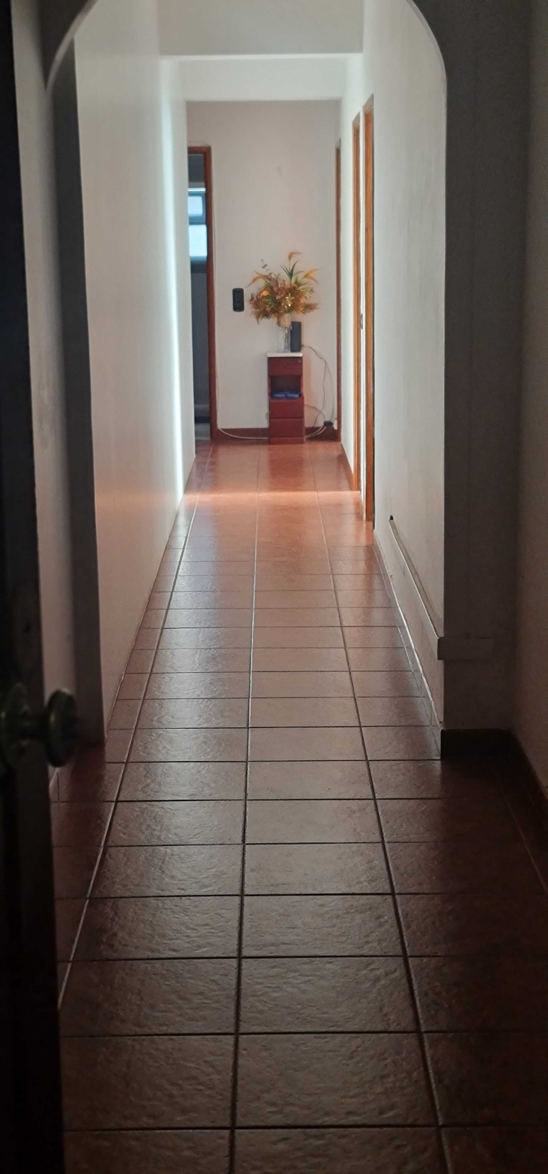 Apartamento com 3 quartos mobilado metro e comboio a porta Lisboa