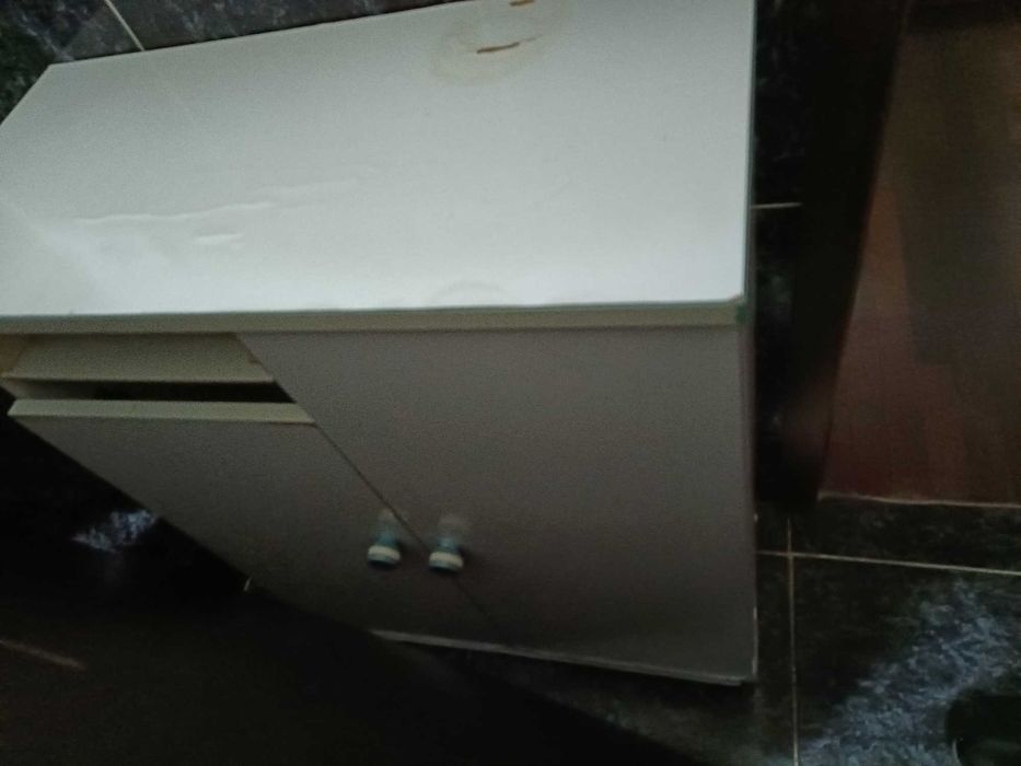 Vendo moveis para desocupar