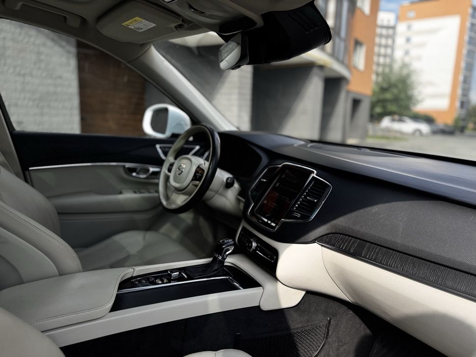 Продається VOLVO XC90