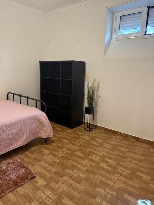 Quarto para arrendar