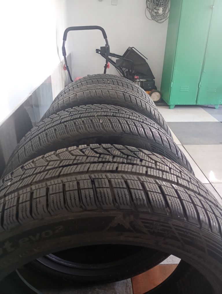 Hankook 245 /45 /19