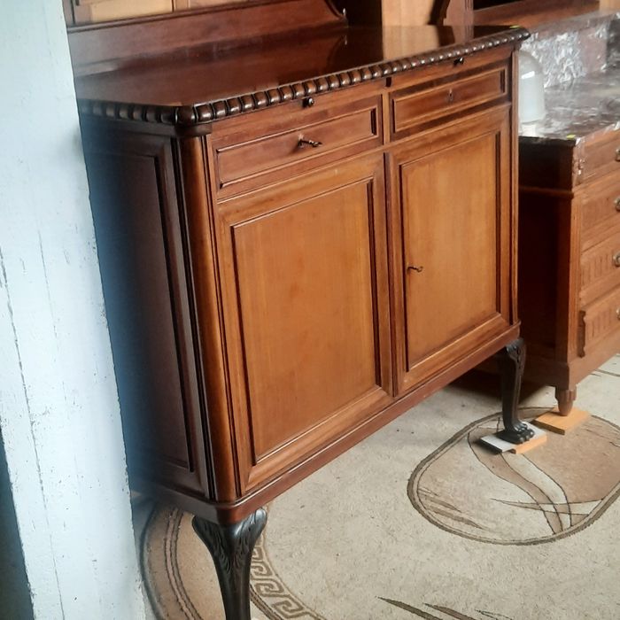 Piękna komoda bufet ludwikowski