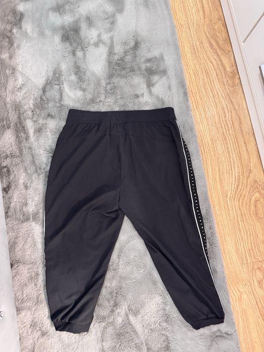 Damskie spodenki sportowe rozmiar XL