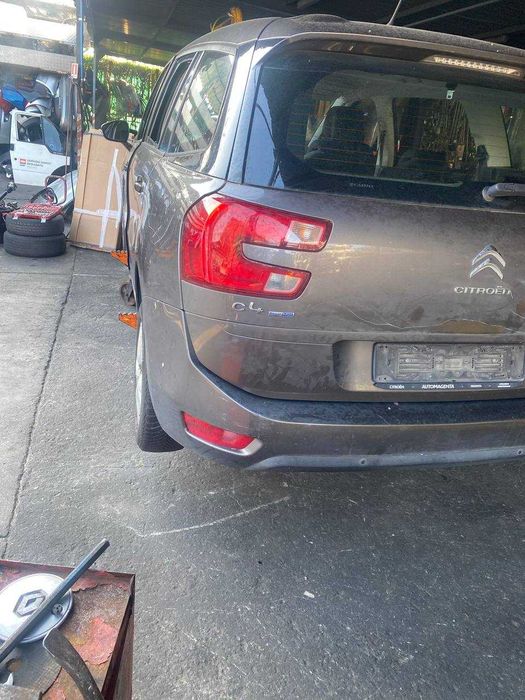 Розборка Сітроен с4 гранд пікассо 2015 року шрот C4 Grand Picasso