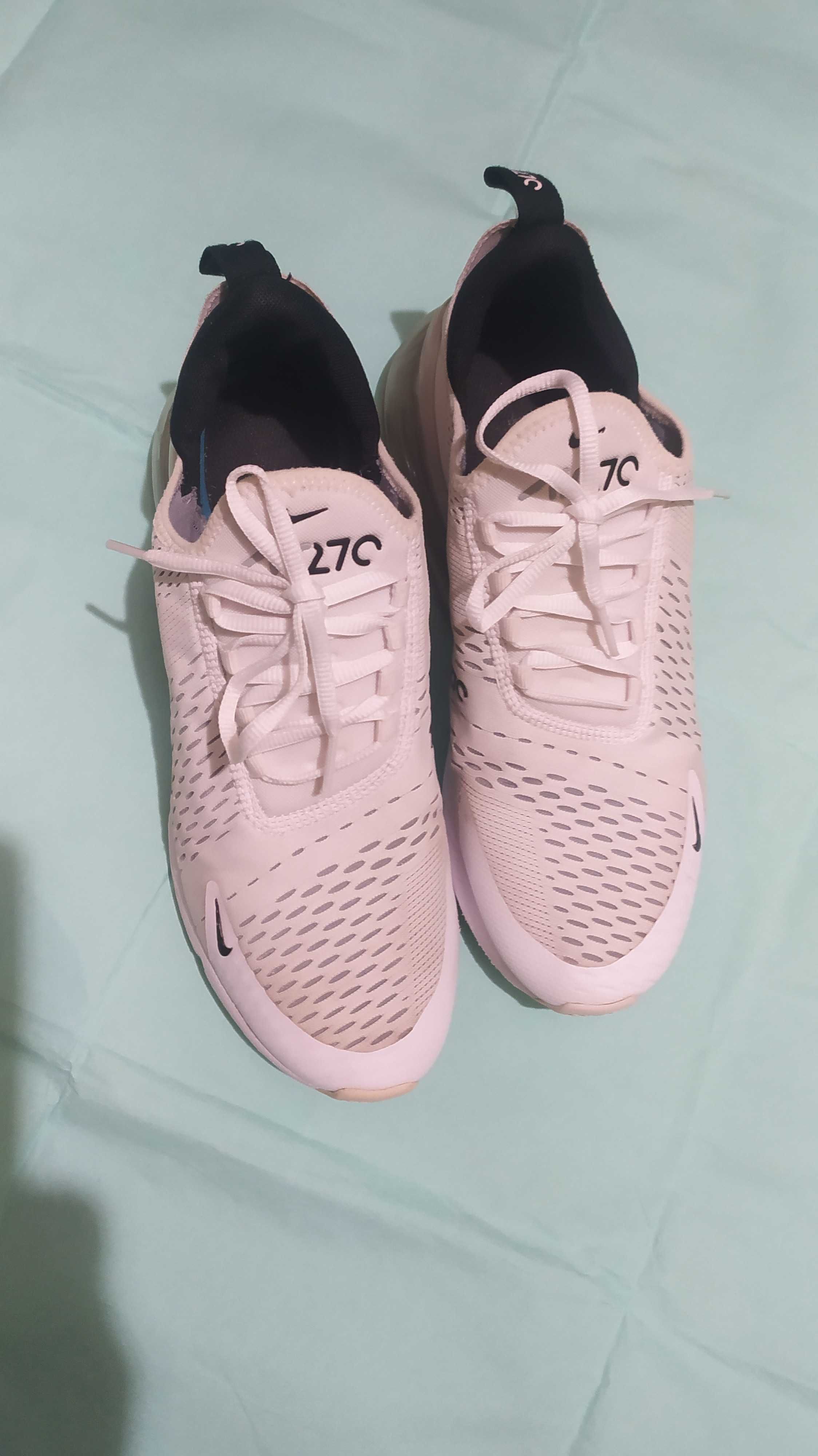 Nike Air max 270.  42р.