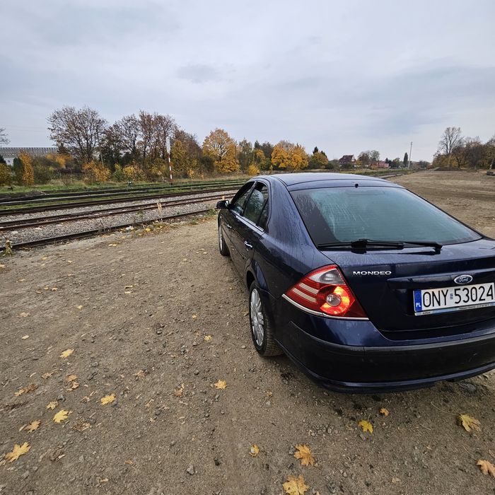 Ford Mondeo Ghia