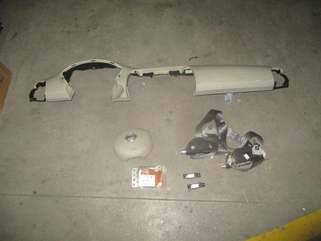 Kit Airbags 98820BC500 0285001853  028500319  98830AY00A 33029966A  NISSAN MICRA 3 FASE 2  2005 1.2I 65CV 5P BRONZE BEJE