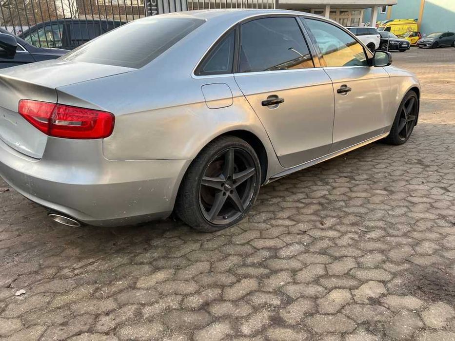 Бампер  Audi A4 B9 розборка запчасти Ауді А4 б9 шрот розбор